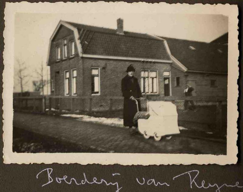 Foto 1908427025